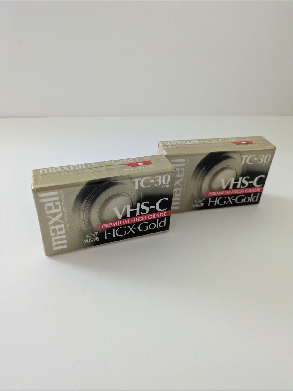 Maxell VHS-C HGX-Gold TC-30 Twin Pack - Gold and Black